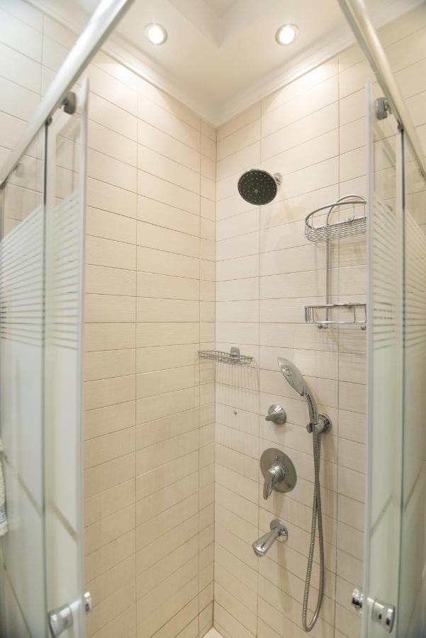 Nesting Ramblers Skg #1 Apartment Солун Екстериор снимка