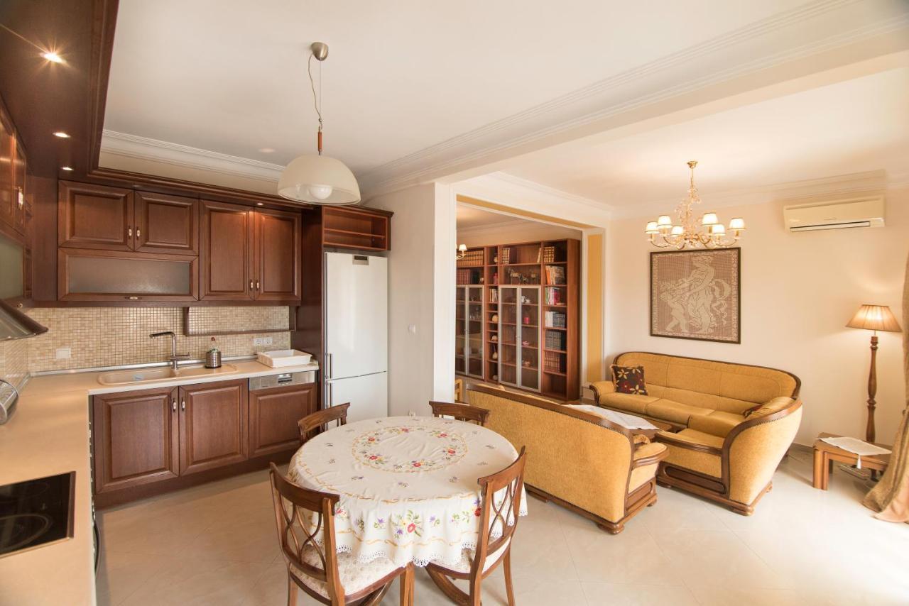 Nesting Ramblers Skg #1 Apartment Солун Екстериор снимка